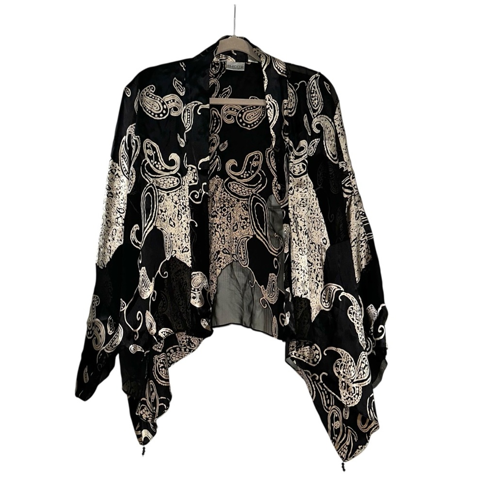 Chico's Silk Blend Black and Gold Paisley Print Satin Poncho Kimono 3 XL/16